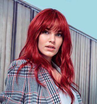 Rote Haarfarbe Hero
