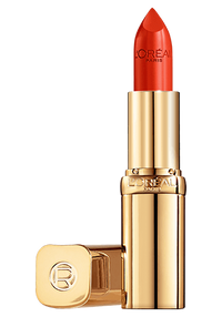 aufgedrehter Color Riche Satin Lippenstift in der Farbe Perfect Red geoeffneter Deckel liegt daneben