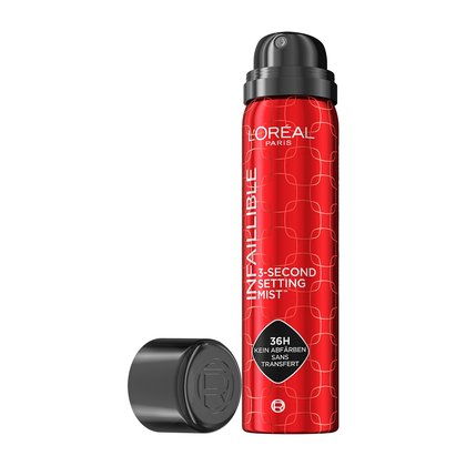 Setting Spray Infaillible: 3-Second Setting Mist - Kappe von Spray neben dem Produkt liegend