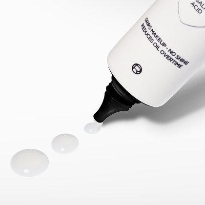 Prime Lab Matte Setter Primer - Detail Produktanwendung