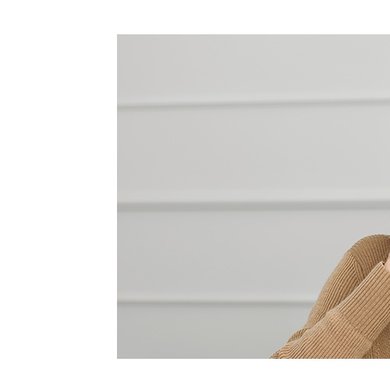 Eine Frau Martina Brigitte-Leserin