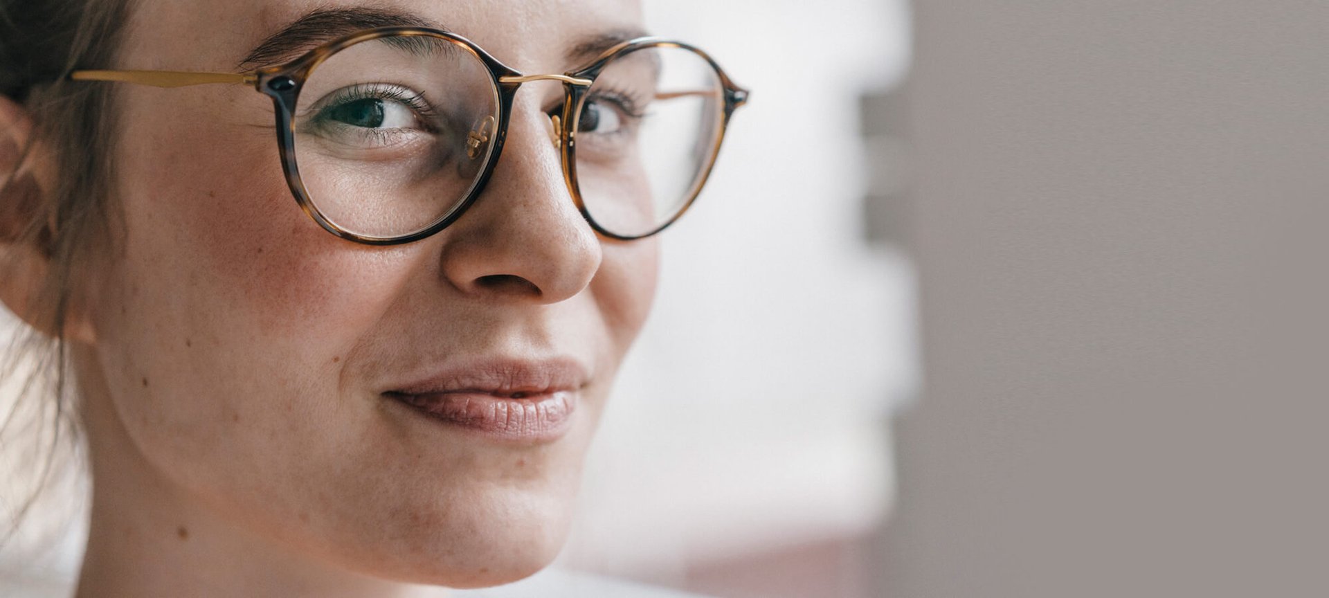 Understanding Menopausal Skin Hero